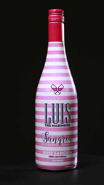 Fotografía botellas fondo negro